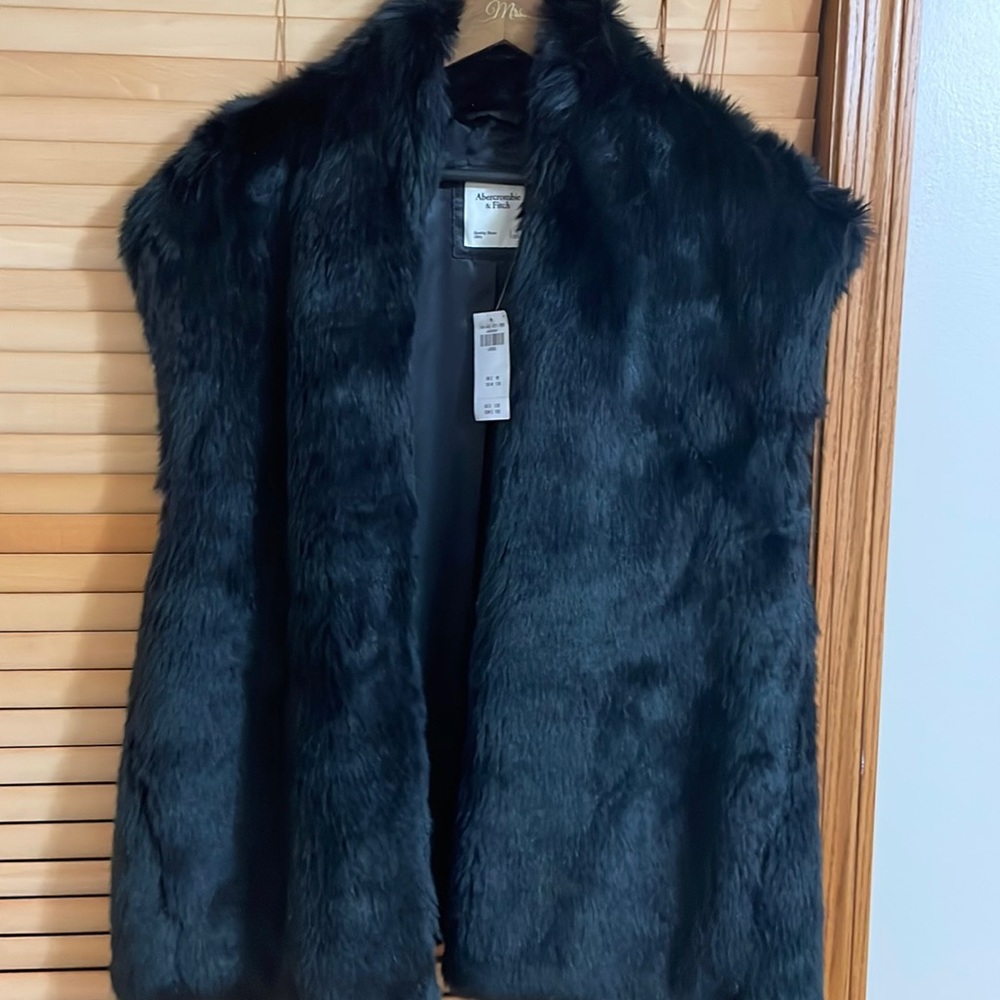 Soft elegant beautiful casual vest oversized run big